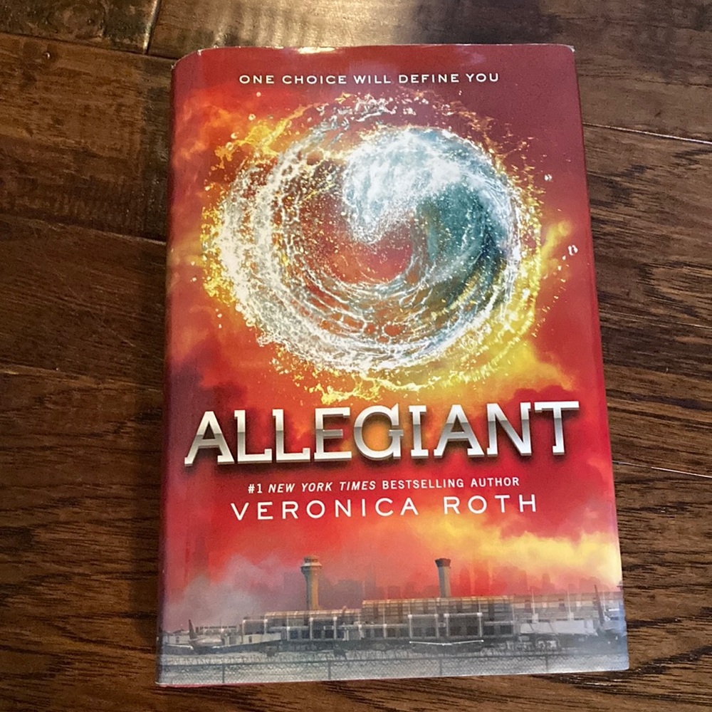 Allegiant by Veronica Roth